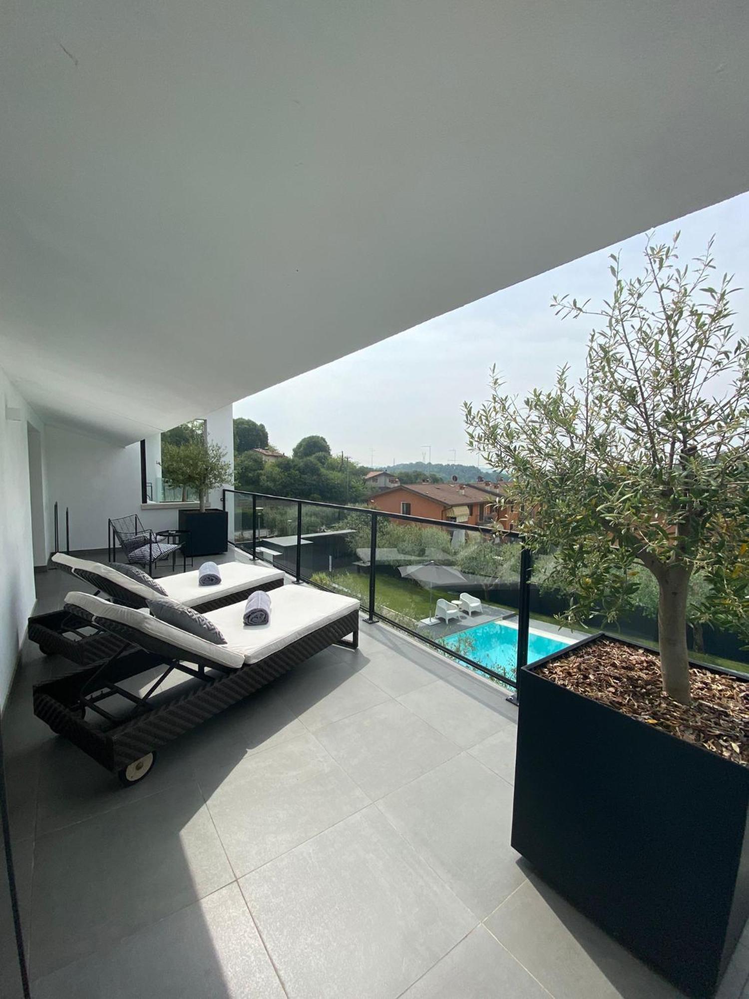 Extra Urbano - Lago Di Garda - Adults Only 庞蒂索明西奥 外观 照片