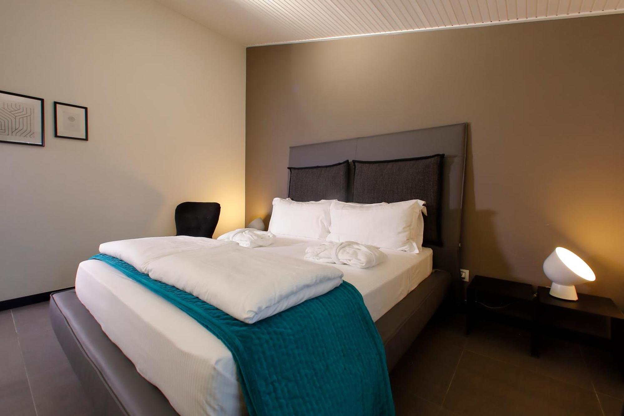 Extra Urbano - Lago Di Garda - Adults Only 庞蒂索明西奥 外观 照片